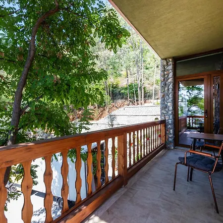 Nature House Hotel 3*