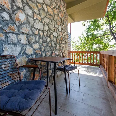 Nature House 3* Canaj