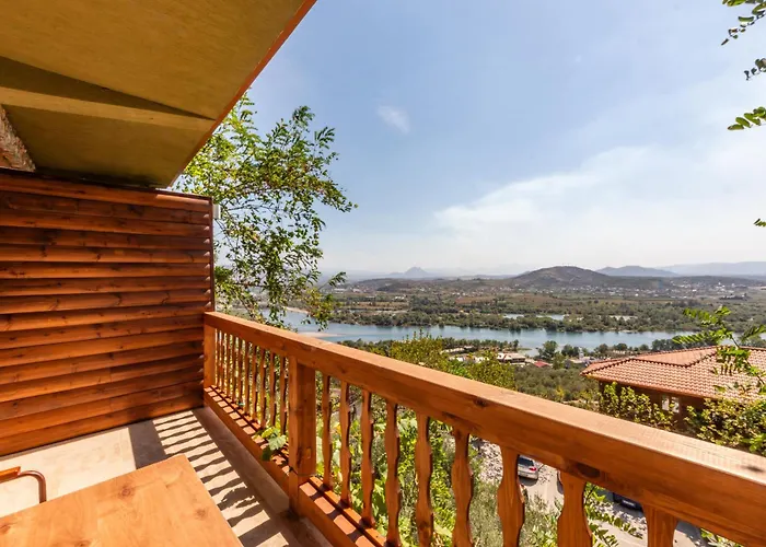 Nature House 3* Canaj